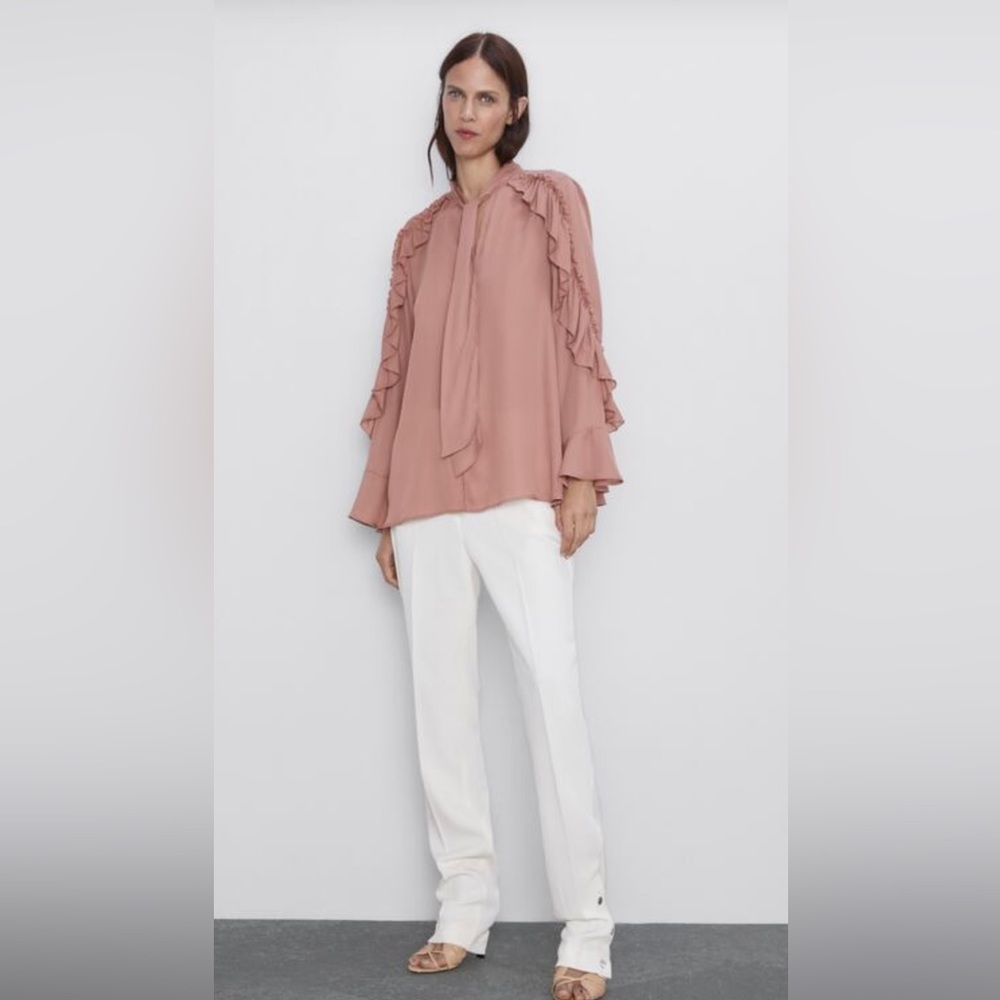 Zara Ruffled Flowy Blouse